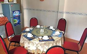 Bá Đạt Homestay